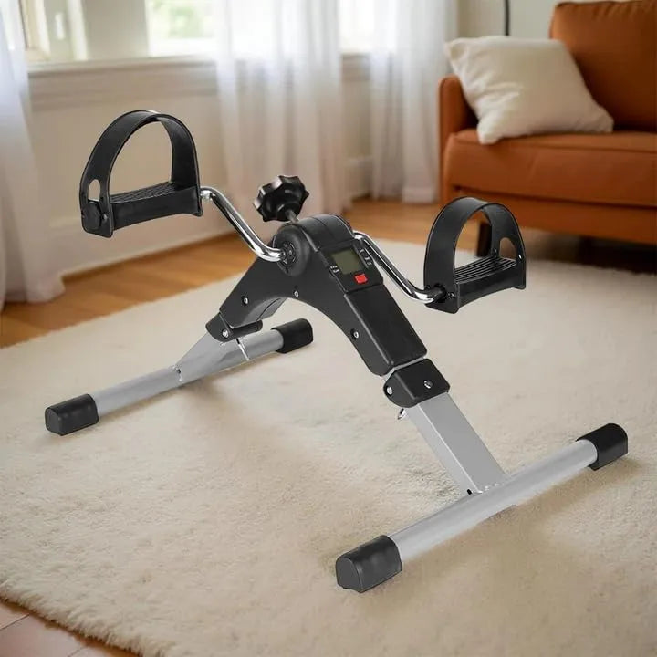 Mini pedalni trenažer za vežbanje ruku i nogu
