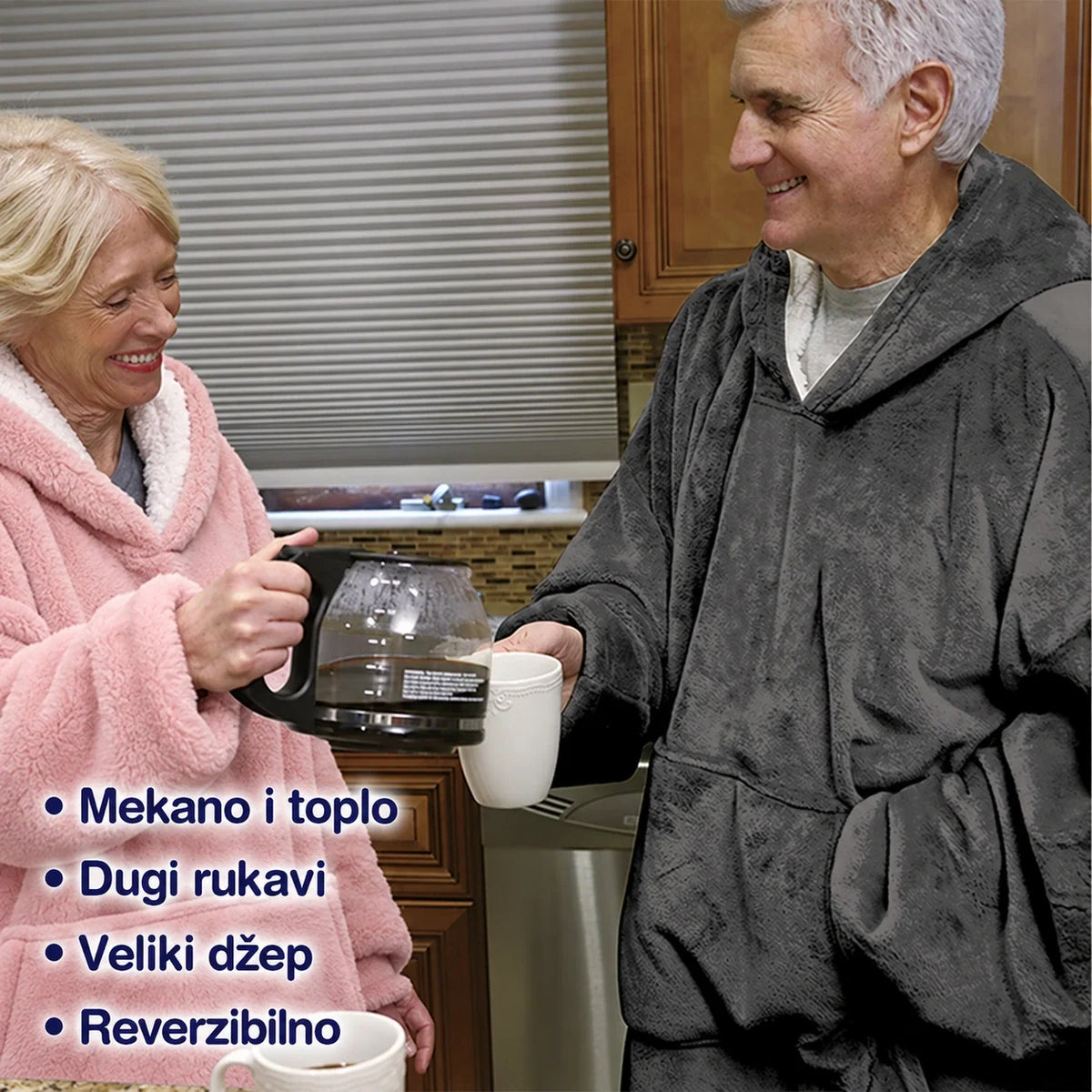 Toplo ćebe duks sa rukavima i kapuljačom